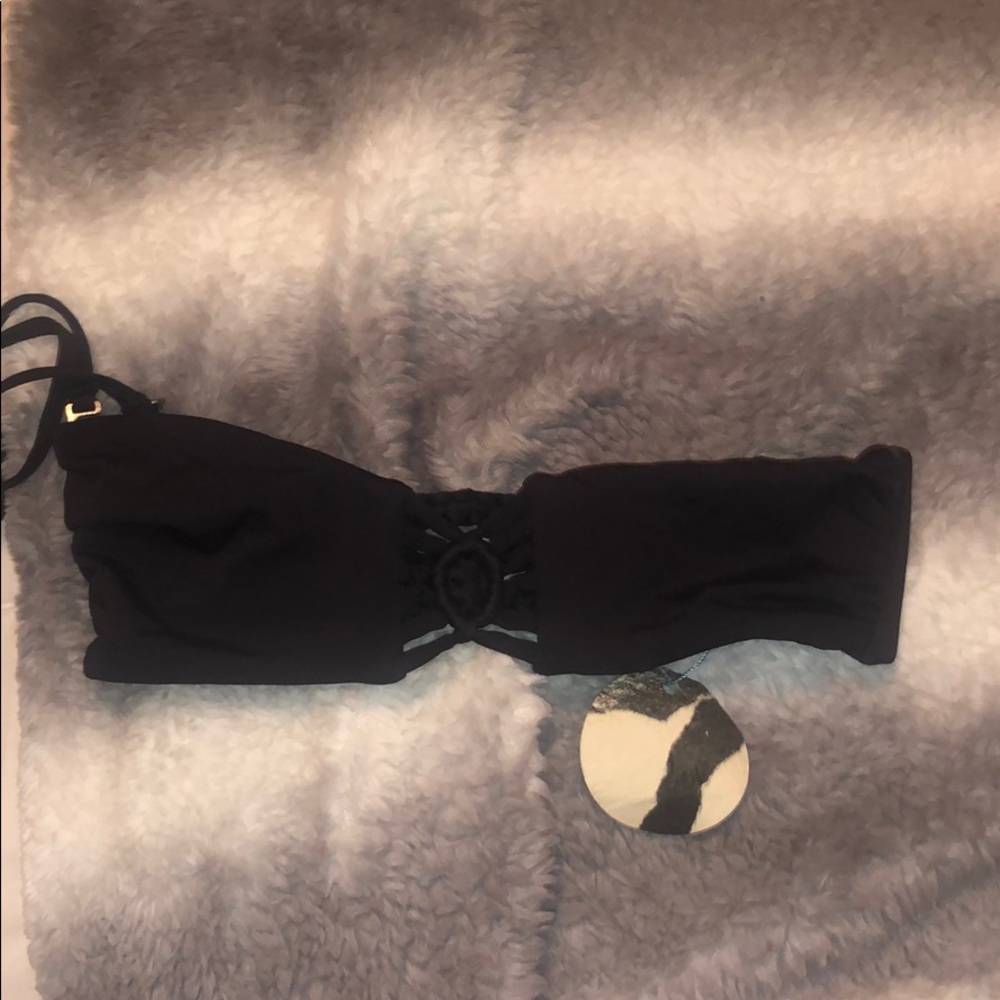 Frankie’s Bikini Top